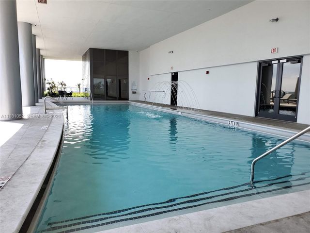 1600 NE 1st Ave 1801, Miami, FL 33132