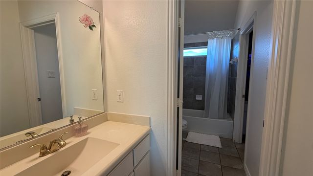 4100 Rose Spirit Street, Arlington, TX 76005