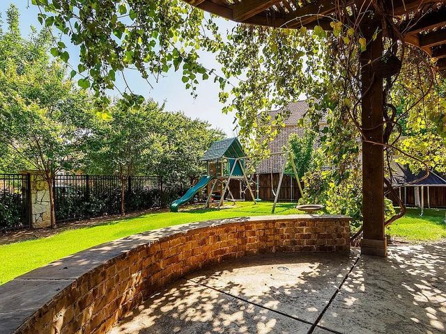 4100 Rose Spirit Street, Arlington, TX 76005