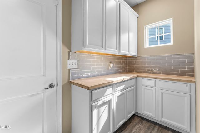 2928 Landon Oaks Court, New Hill, NC 27562