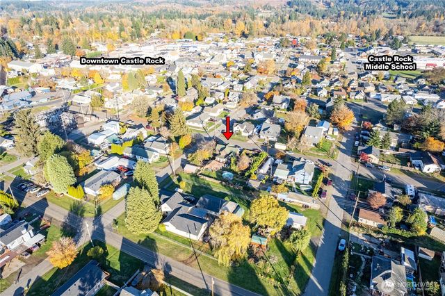 411 4th Avenue, Castle Rock, WA 98611