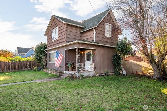 411 4th Avenue, Castle Rock, WA 98611