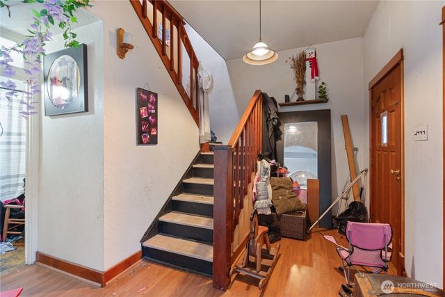 411 4th Avenue, Castle Rock, WA 98611