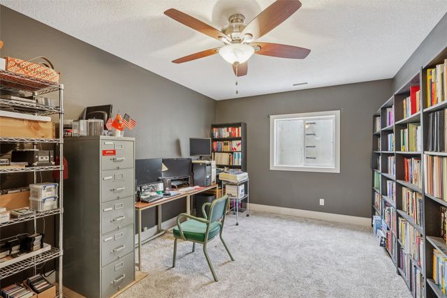 8202 Sky View Circle, West Des Moines, IA 50266