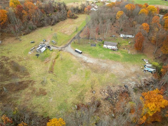 123 Prevenslik Lane, Youngwood, PA 15697