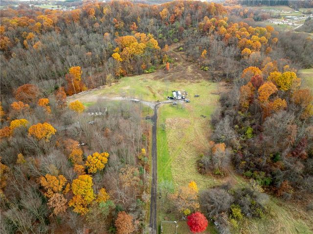 123 Prevenslik Lane, Youngwood, PA 15697