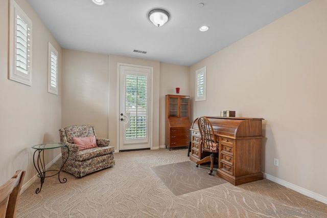 2713 Vistamonte, Escondido, CA 92027