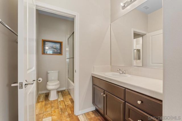 2713 Vistamonte, Escondido, CA 92027