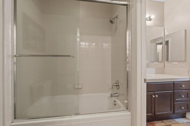 2713 Vistamonte, Escondido, CA 92027
