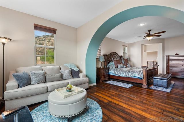 2713 Vistamonte, Escondido, CA 92027