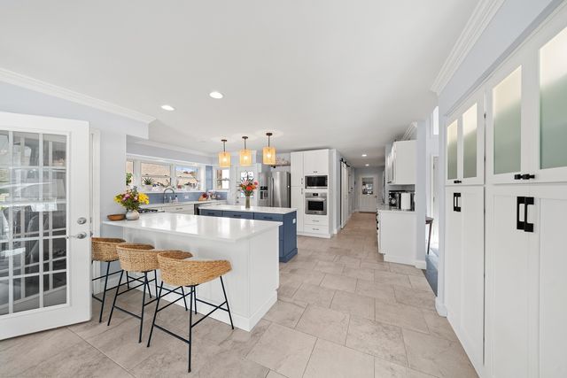 1260 Arrowhead Dr, Crossville, TN 38572