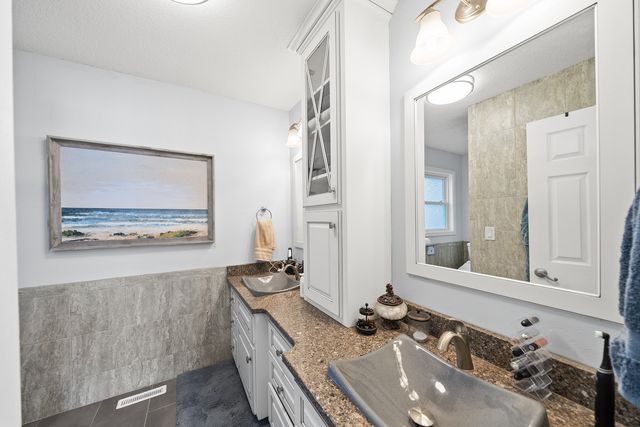 1260 Arrowhead Dr, Crossville, TN 38572