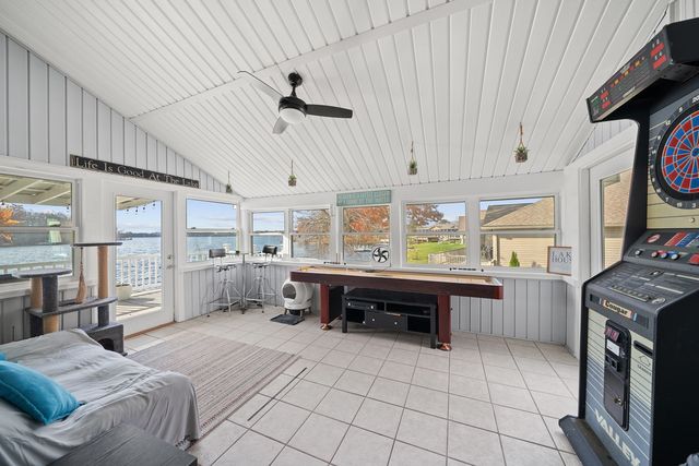 1260 Arrowhead Dr, Crossville, TN 38572