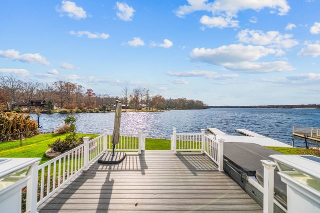 1260 Arrowhead Dr, Crossville, TN 38572