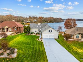 1260 Arrowhead Dr, Crossville, TN 38572