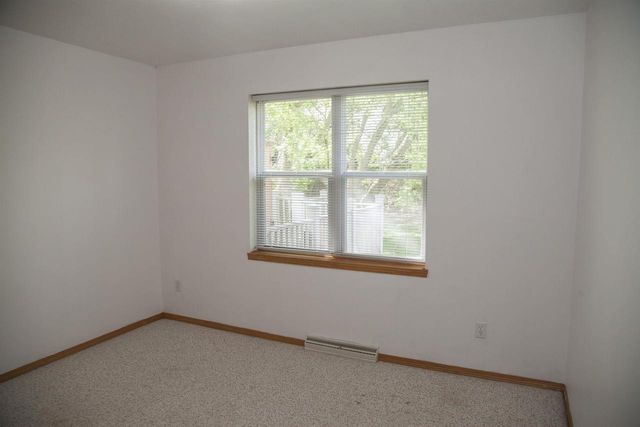 819 Spellman Street, Mount Horeb, WI 53572