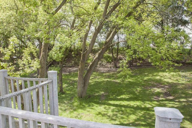 819 Spellman Street, Mount Horeb, WI 53572