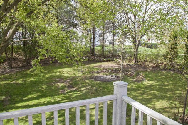 819 Spellman Street, Mount Horeb, WI 53572