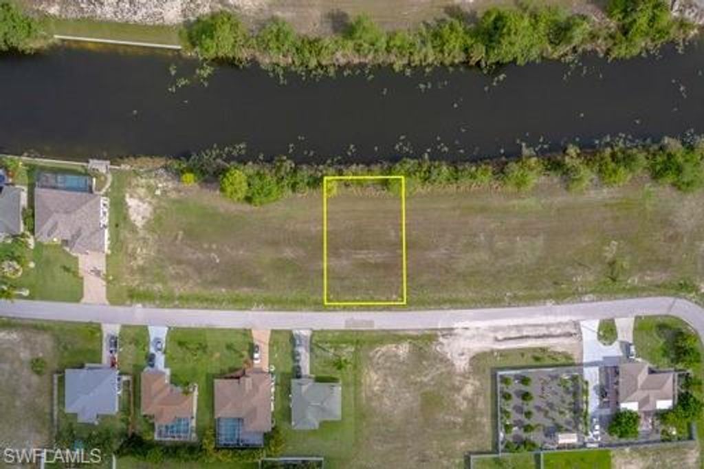2000 NW 17th TER, CAPE CORAL, FL 33993 — photo 2