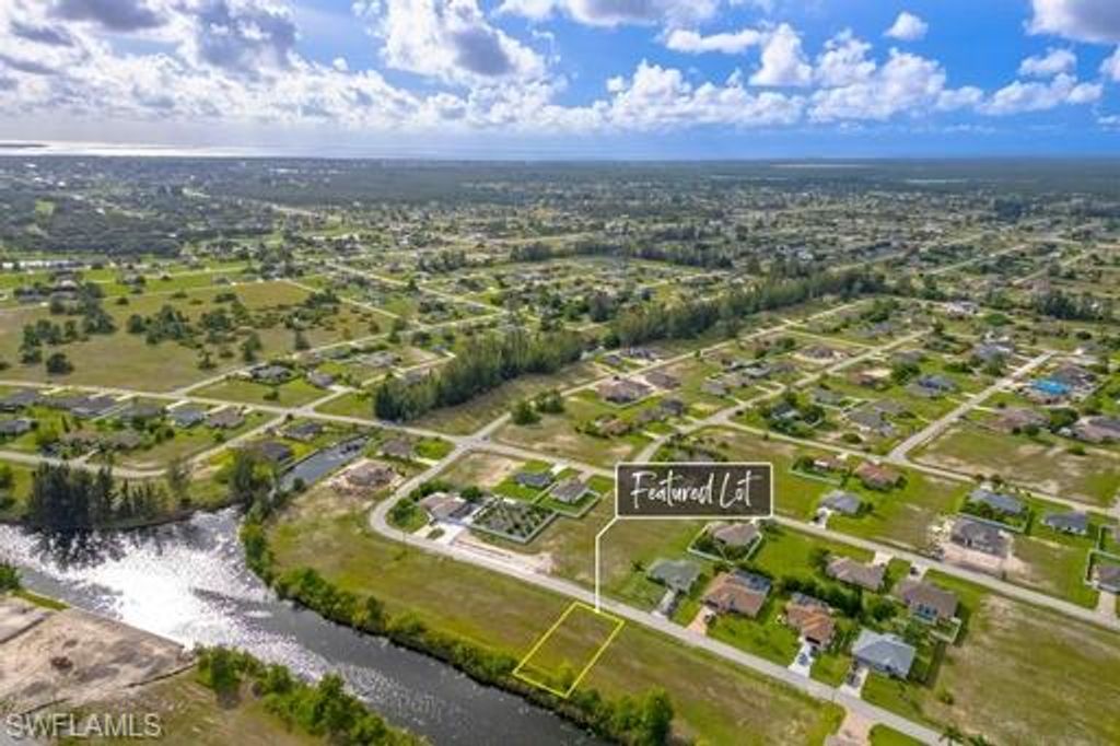 2000 NW 17th TER, CAPE CORAL, FL 33993 — photo 5