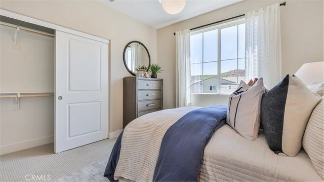 27469 Red Alder Lane, Valencia, CA 91381