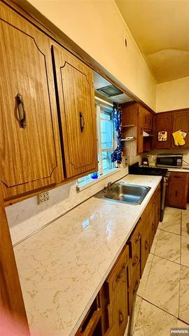 58 Bloomingdale Avenue, Garfield, NJ 07026