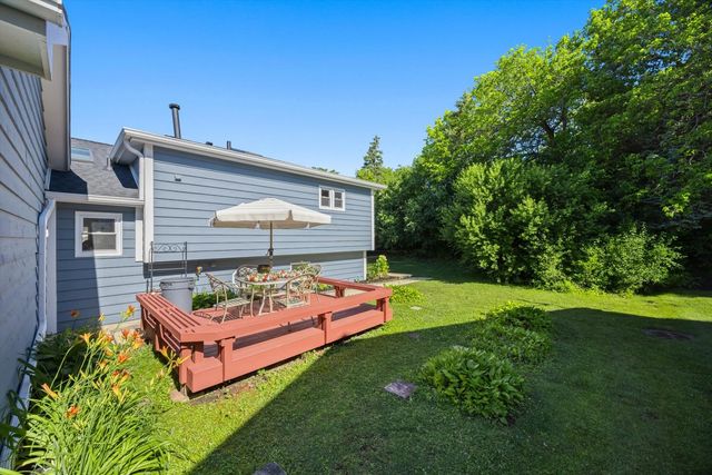 307 TERRY Lane, Bloomingdale, IL 60108