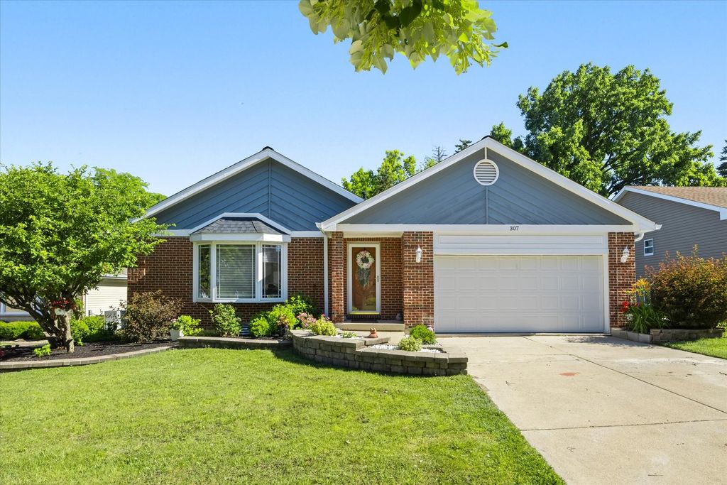 307 TERRY Lane, Bloomingdale, IL 60108