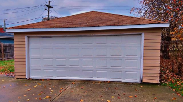 283 Paxton Avenue, Calumet City, IL 60409