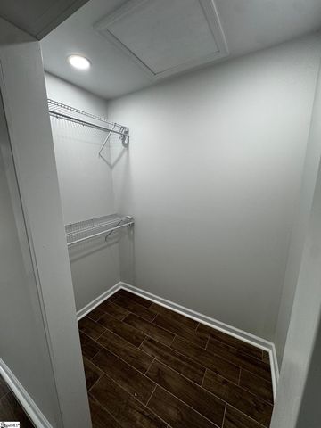 108 Oaklawn Drive, Laurens, SC 29360