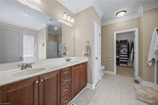 740 Clemmons Crossing Court, Clemmons, NC 27012