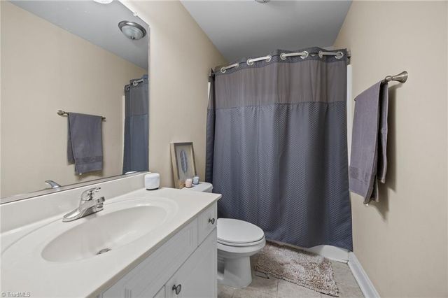 740 Clemmons Crossing Court, Clemmons, NC 27012