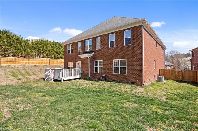 740 Clemmons Crossing Court, Clemmons, NC 27012