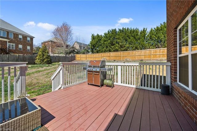 740 Clemmons Crossing Court, Clemmons, NC 27012