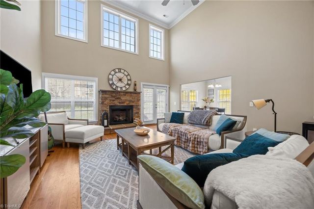 740 Clemmons Crossing Court, Clemmons, NC 27012