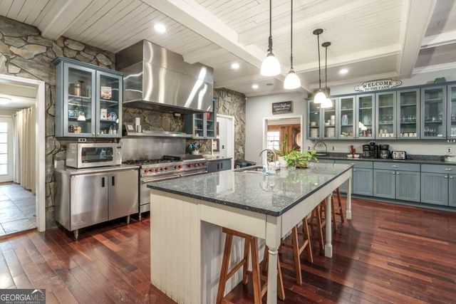 7527 Highway 326, Commerce, GA 30530