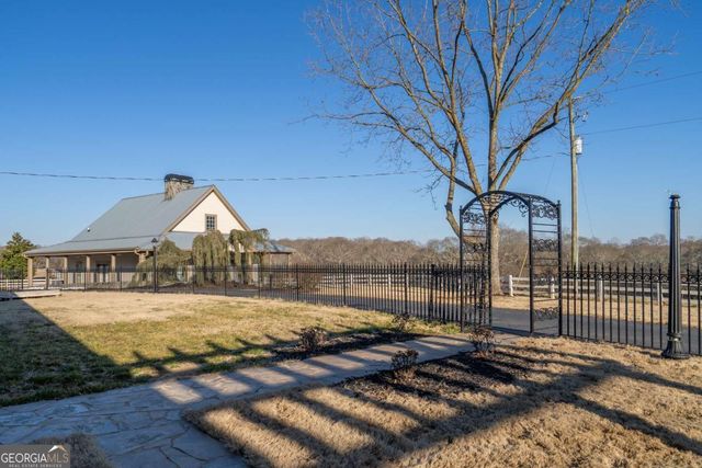 7527 Highway 326, Commerce, GA 30530