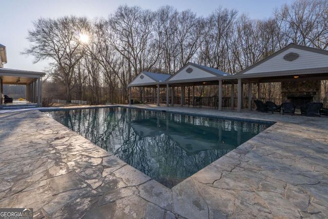 7527 Highway 326, Commerce, GA 30530