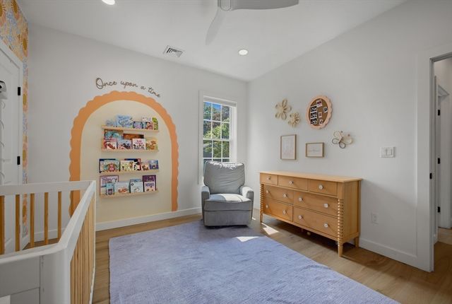 18 Willis Ave, Seekonk, MA 02771