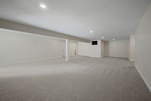 18 Willis Ave, Seekonk, MA 02771