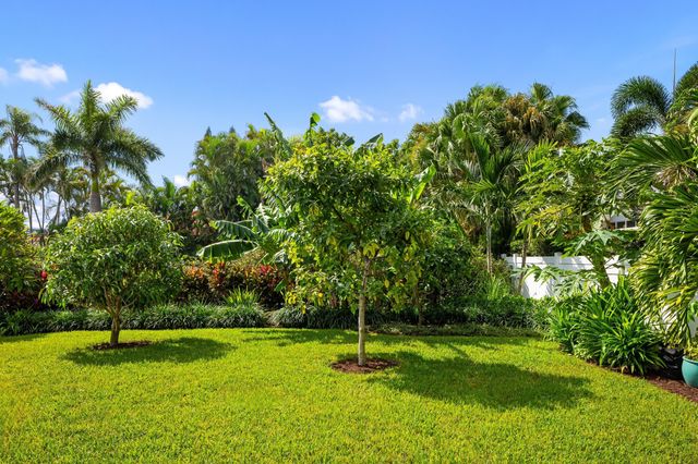 843 NE Mulberry Drive, Boca Raton, FL 33487