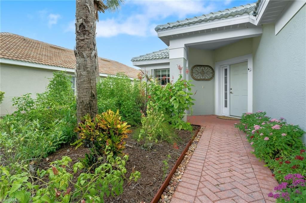 10055 Oakhurst WAY, FORT MYERS, FL 33913 — photo 2