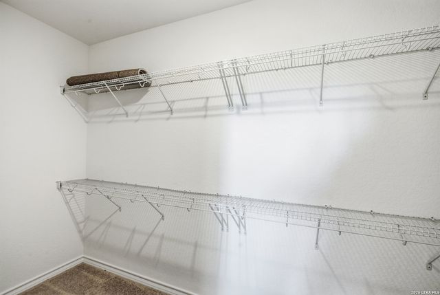 434 Nightingale Avenue, Marion, TX 78124