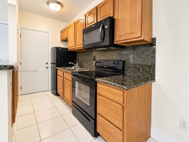 6310 SW 79th Street 3, South Miami, FL 33143