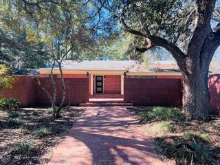 111 Oak, Brookhaven, MS 39601
