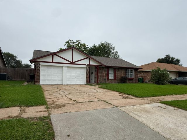 10519 Kirkglen Drive, Houston, TX 77089