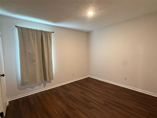 10519 Kirkglen Drive, Houston, TX 77089