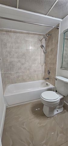 8160 GENEVA WY 316, Miami, FL 33166