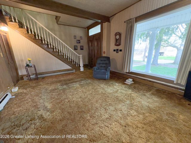 645 N Cochran Avenue, Charlotte, MI 48813