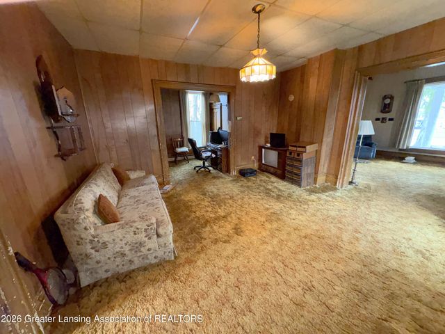 645 N Cochran Avenue, Charlotte, MI 48813